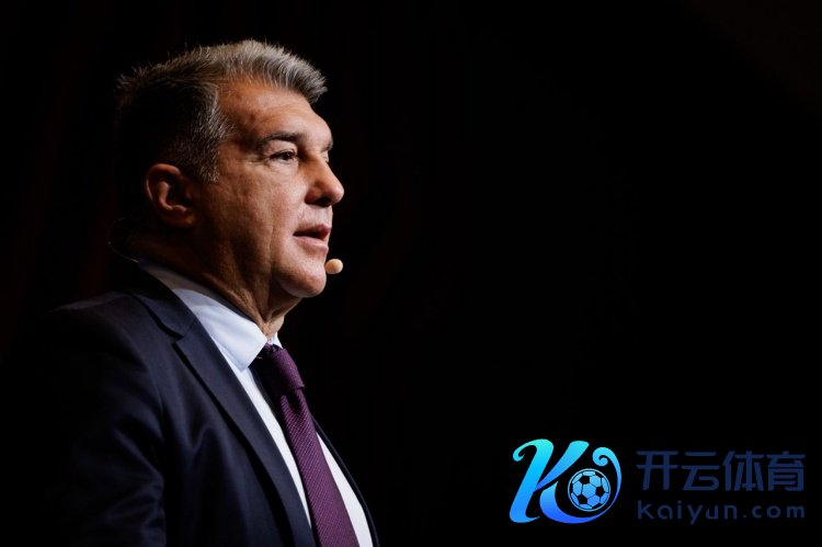 拉波尔塔圣诞晚宴赞好意思弗里克：他让巴萨的热沈又总结了